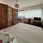 Grand Cosy Presqu'ile De Giens Proche Almanarre Апартаменты *